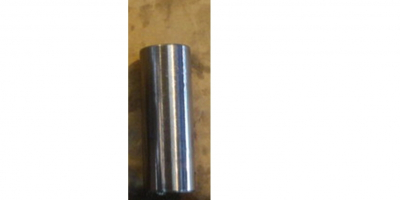 Палец поршня