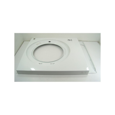 Передняя панель